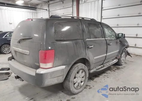 2008 Chrysler Aspen Limited из США, поврежденный, VIN 1A8HW58N48F144408